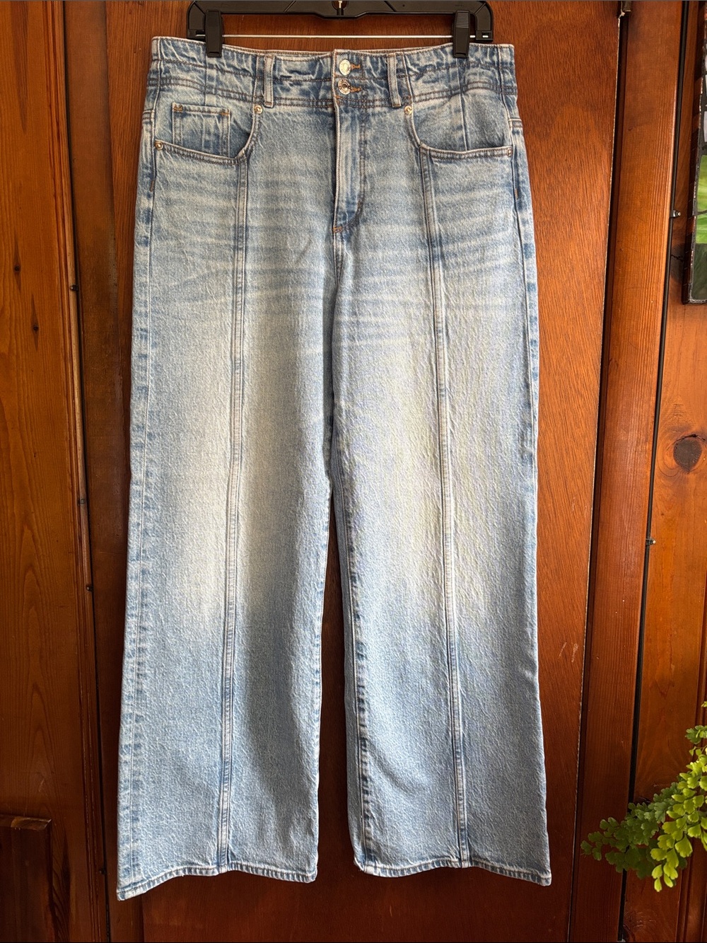 LOFT Light Blue The Wide Leg Women’s Jeans size 30/10 preowned